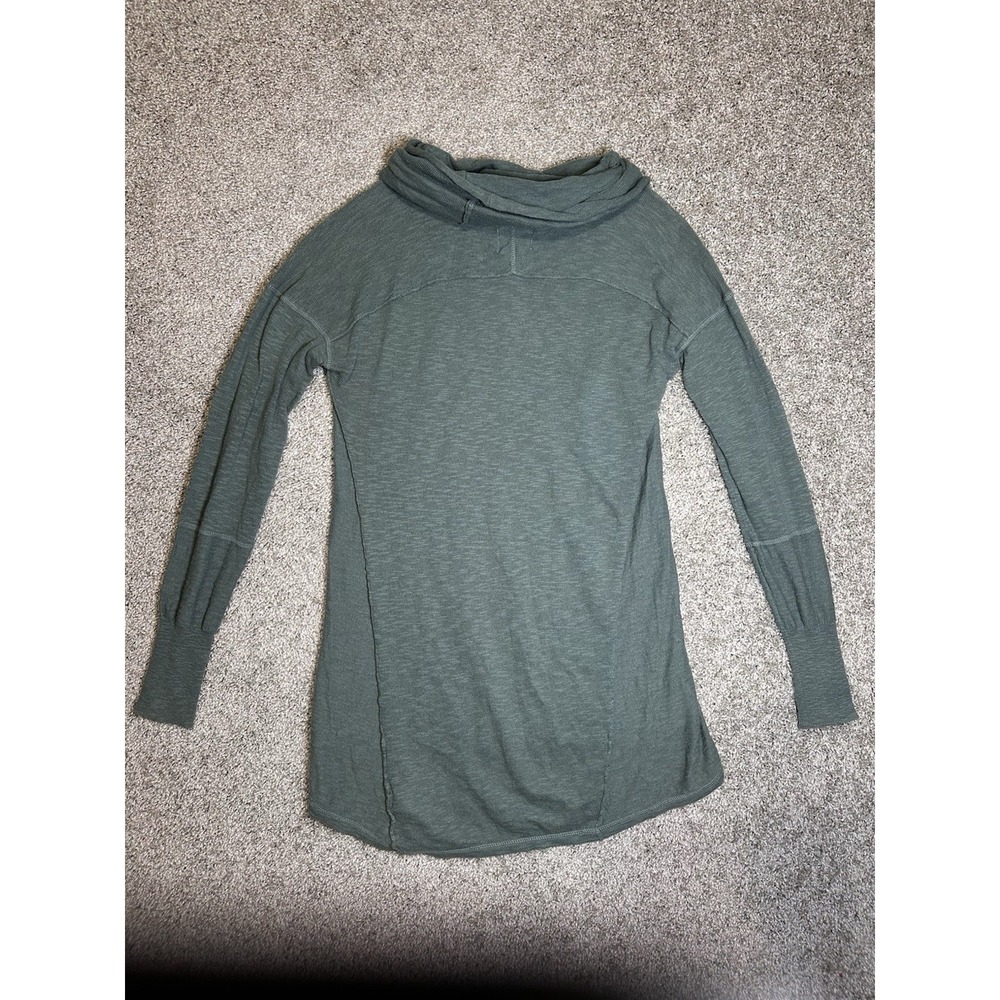 Between Me & You Cowl‎ Neck Tunic Sweater Sage Green Women's Large Thumbholes